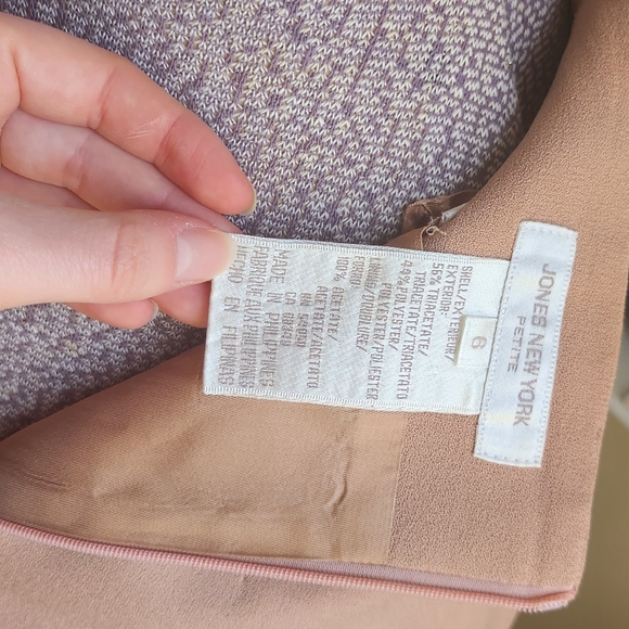 Vintage peachy a-line skirt from Jones New York - size 6 - Picture 3 of 6